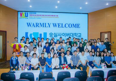 VKU tiếp và làm việc với Đoàn công tác Đại học Điện tử Soongsil, Hàn Quốc